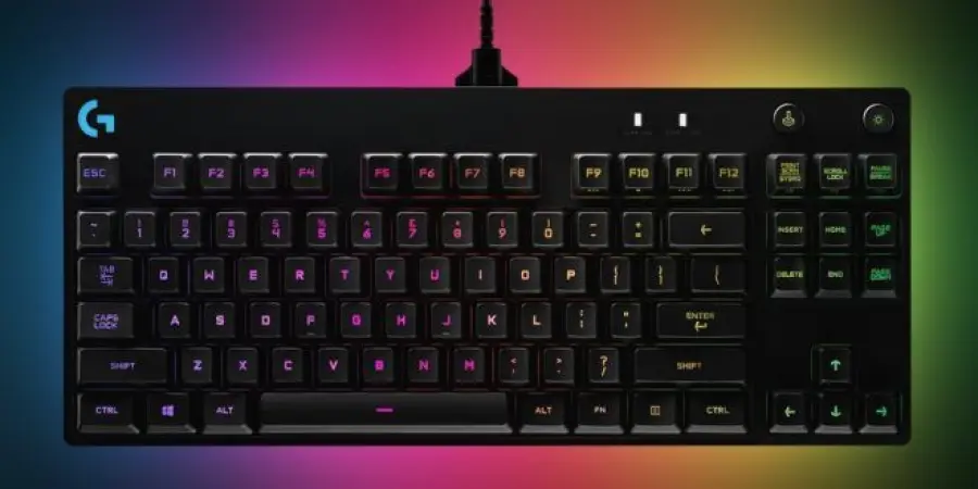 Logitech prepara una tastiera dedicata alla realtà virtuale