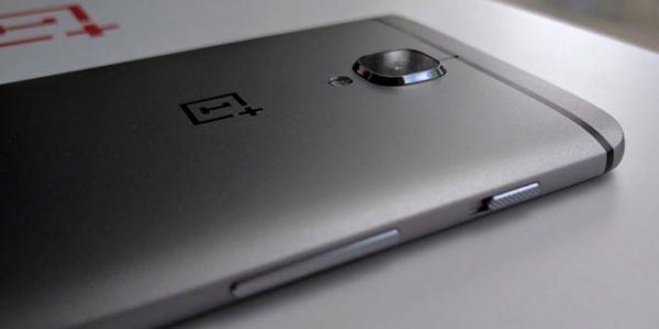 OnePlus 3T/3, nuovo aggiornamento Oreo corregge i problemi