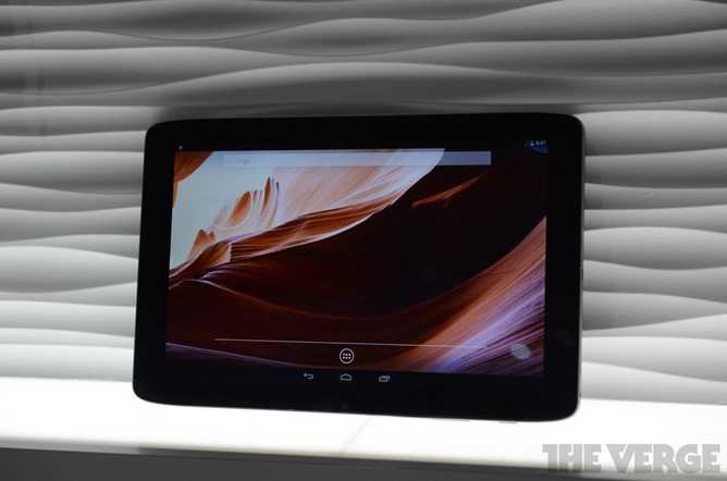 CES 2013: Vizio presenta un Tab da 7″ (Tegra 3) ed un Tab da 10″ (Tegra 4)