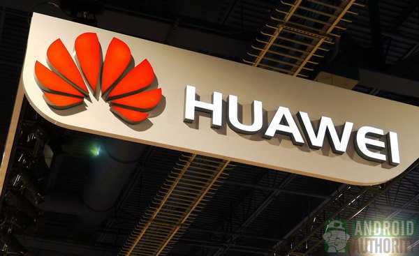 Huawei Ascend P7 si mostra in un render ed alcune foto trafugate!