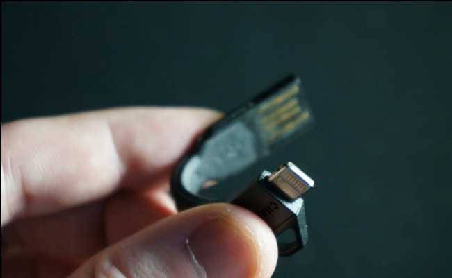 Nomad ChargeKey: arriva l’adattatore USB per tutti gli smartphone!