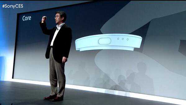 Sony presenta Core ed il bracciale SmartBand