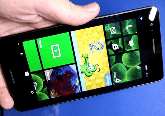 Windows Phone da 6.45 pollici presentato al Computex