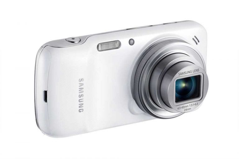 Samsung inizia il rilascio di Android 4.4.2 KitKat per Galaxy S4 Zoom