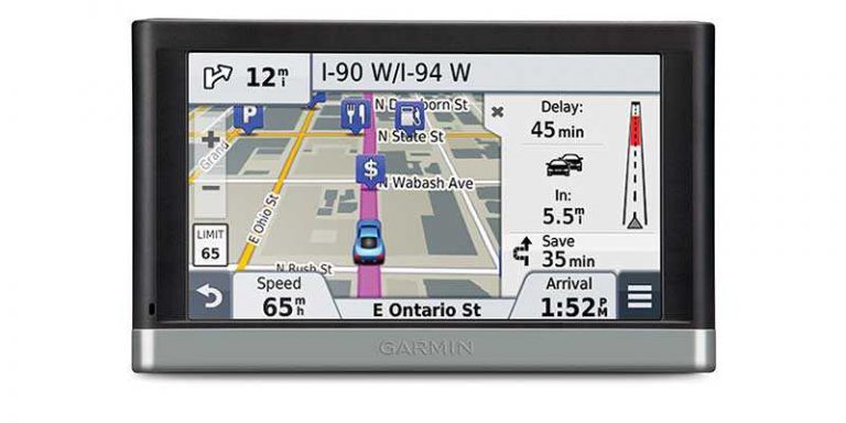 Garmin ci aiuta con Smartphone Link, traffico Live gratis per sempre