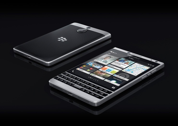 BlackBerry Passport Silver Edition ufficiale, presto anche in Italia!