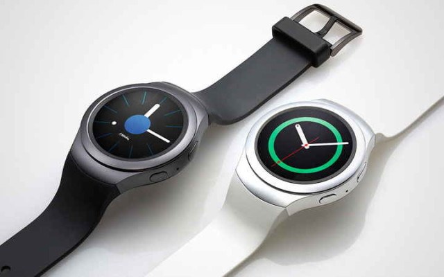 Samsung Gear S2 si aggiorna con migliorie per l’autonomia