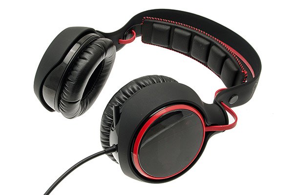 Ripjaws, le nuove cuffie da gioco di Taiwan