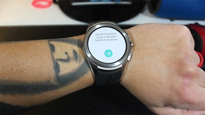 Android Wear 1.4, ecco le nuove (assurde) gesture in arrivo sugli smartwatch Google