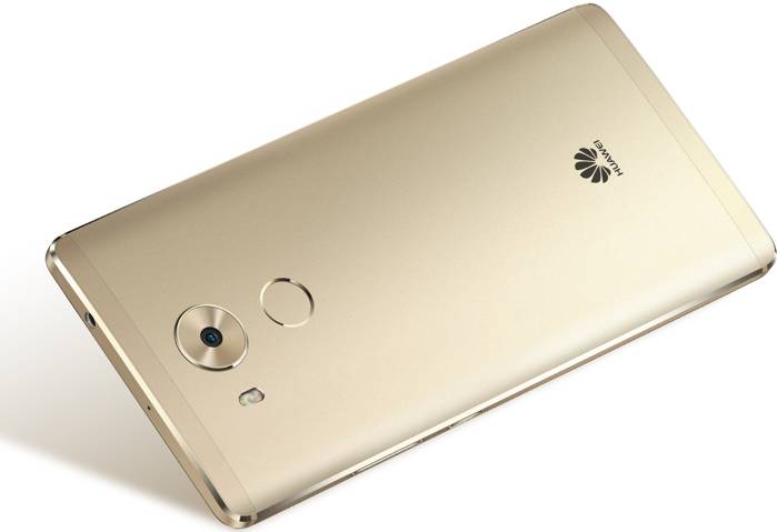 Huawei Mate 8 scende sotto i 600 Euro in versione 64 GB Cinese
