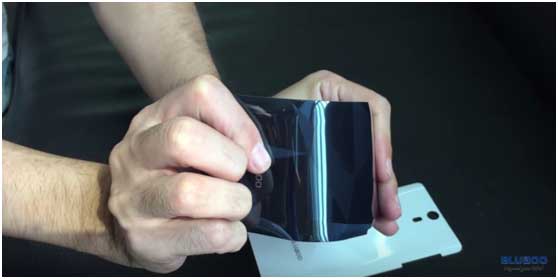 Bluboo Xtouch, il primo smartphone con tecnologia di stampa 3D | Video