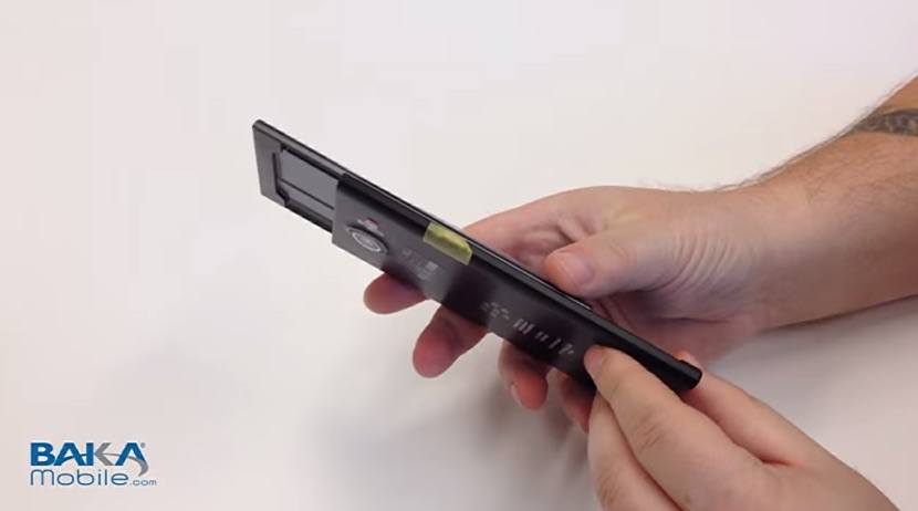 Microsoft Lumia 950 XL vs BlackBerry Priv