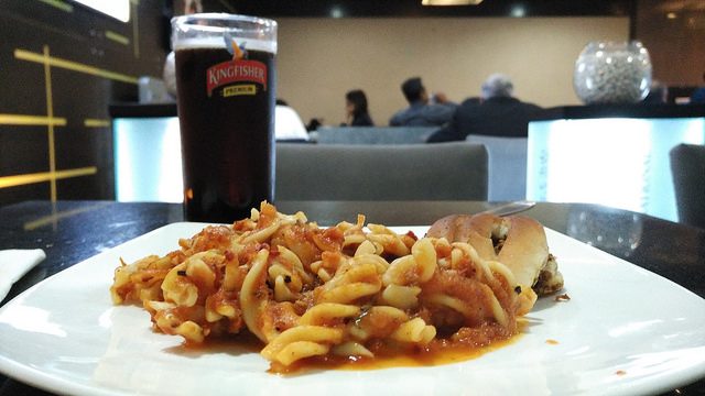 Asus Zenfone 2 vs Xiaomi Mi4