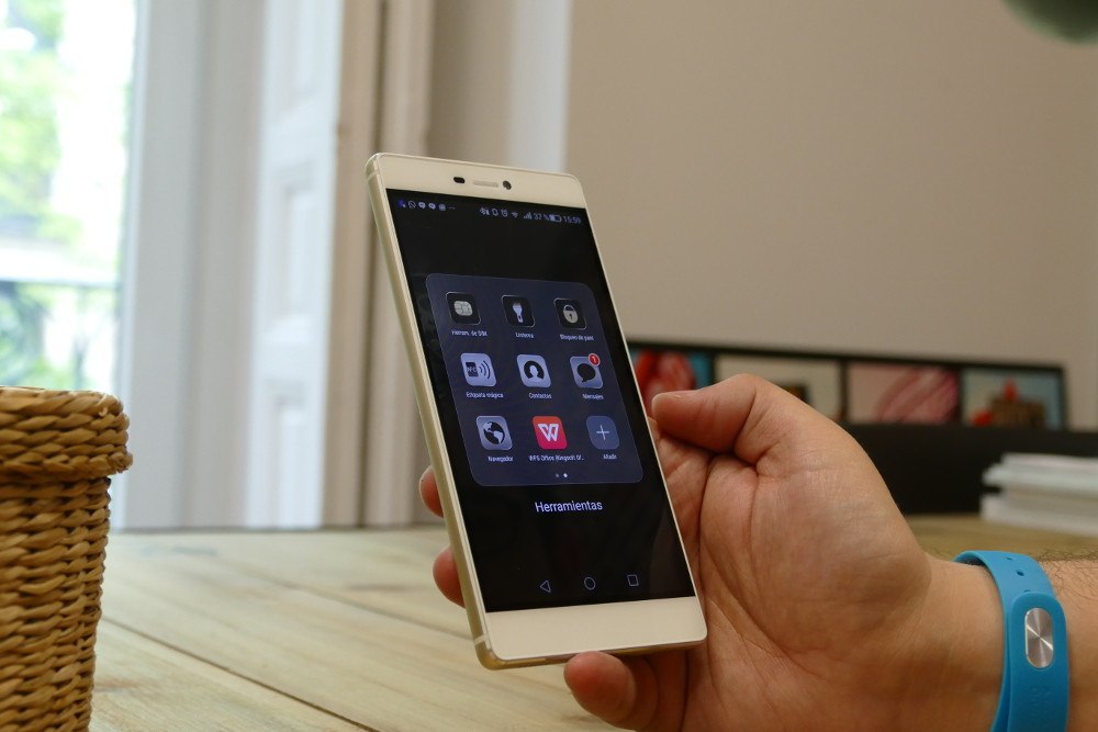 Asus Zenfone 2 vs Huawei P8