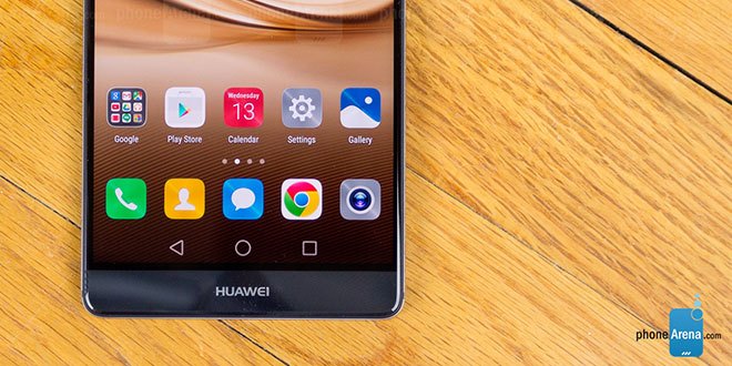 Huawei Mate 8, disponibile in Italia l’aggiornamento Android 7.0 Nougat (EMUI 5.0)