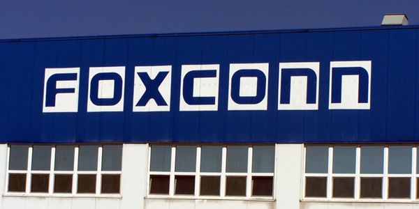 Foxconn si prepara a produrre display OLED: sono destinati ad iPhone 7?