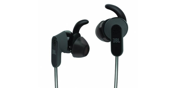 HTC E JBL svelano gli auricolari Reflect Aware C con USB Type-C