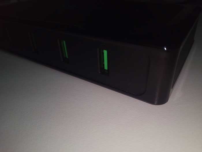 caricabatterie da scrivania