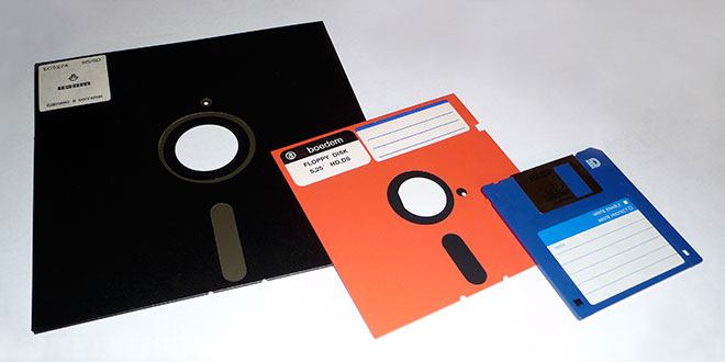 Pentagono USA floppy PC anni '70