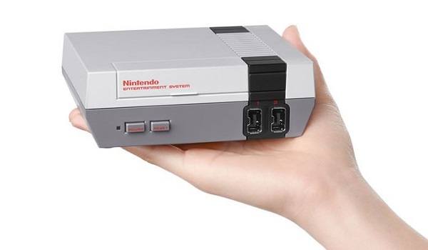 NES Classic Mini è la nuova console retrò di Nintendo in arrivo a novembre