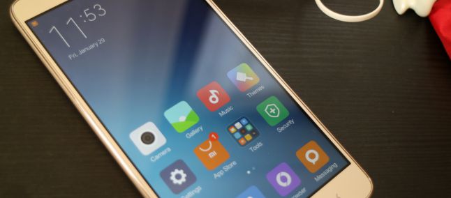 Xiaomi Mi Note 2: numerose immagini lo mostrano nel dettaglio