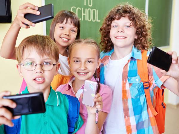 Si torna a scuola! Tanti pratici consigli per i genitori da Avira