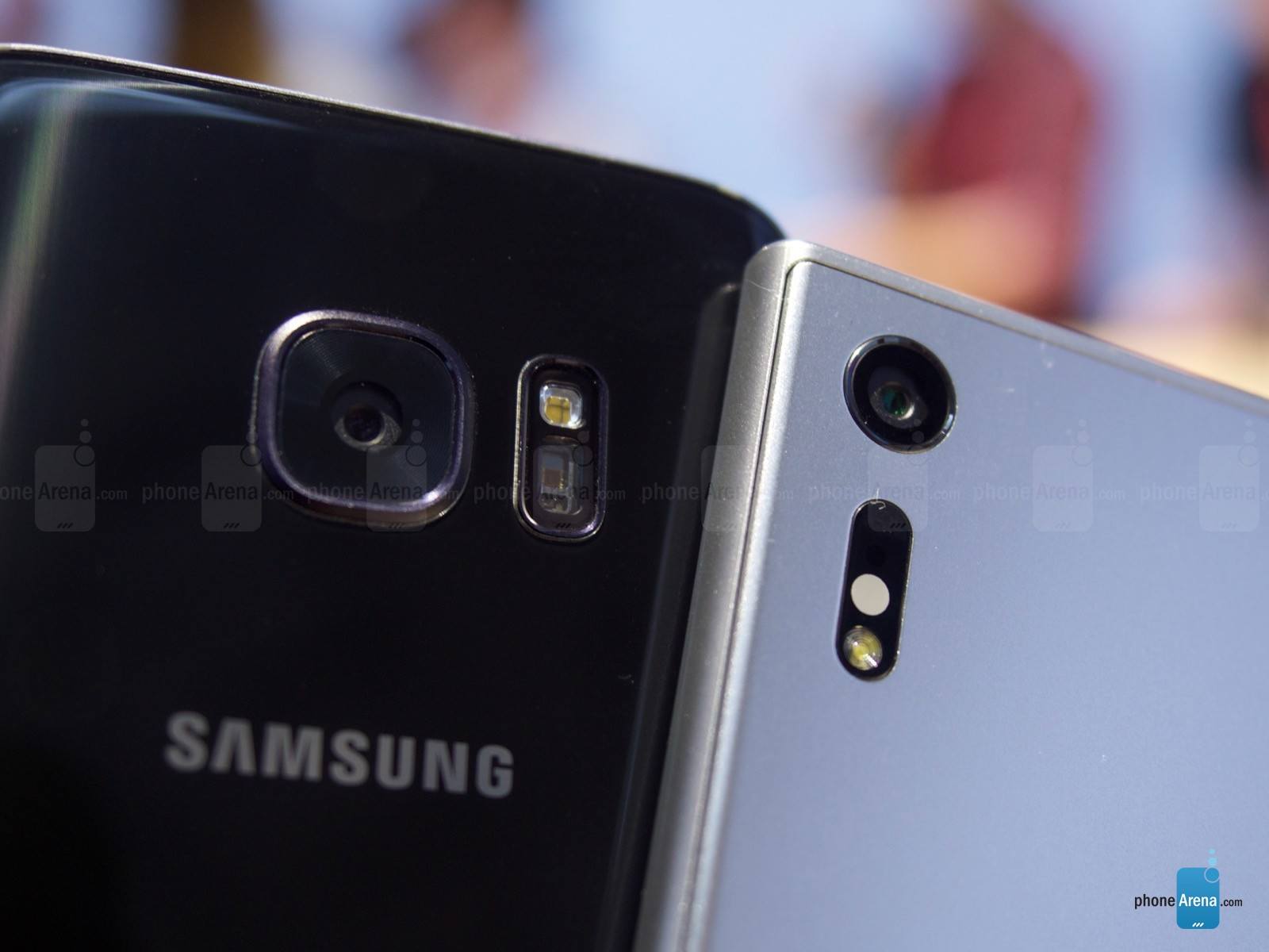 Xperia-XZ-vs-Galaxy-S7--first-look---9