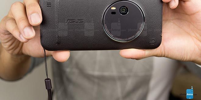 ASUS festeggia Halloween: ASUS ZenFone Zoom in sconto a 499 euro