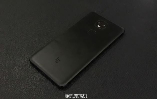 LeEco Dual 3, nuovo smartphone con doppia fotocamera posteriore