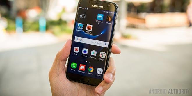 Galaxy S7 ed S7 Edge: Patch Ottobre 2016 in fase di rilascio
