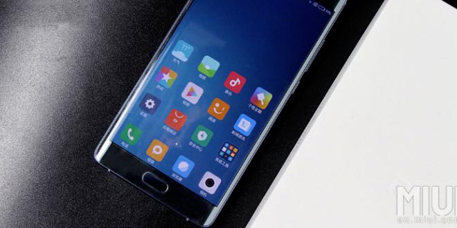 Xiaomi Mi Note 2 mostra la sua bellezza nell’unboxing fotografico