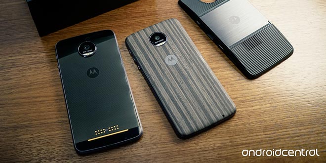 Lenovo punta al software: in test Android Nougat 7.0 su Moto Z