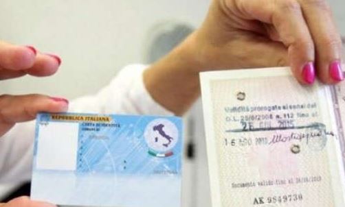 Carta d’identità elettronica ufficialmente ‘inaugurata’ a Bologna