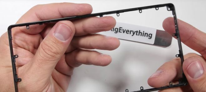 Xiaomi Mi Mix: la cornice laterale si può cambiare