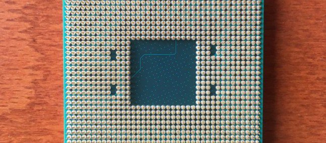 AMD Zen Naples: prime foto della CPU a 16 core