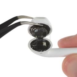 Airpods, ecco il Tearndown di iFixit
