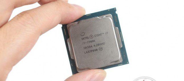 Intel Core i7-7700K: temperature fino a 30°C in meno se cambi pasta termica