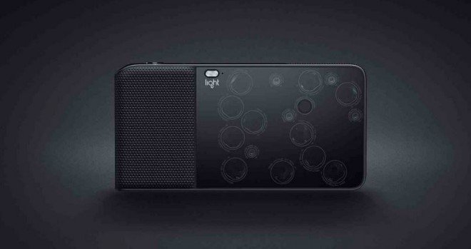 In arrivo una fotocamera con 16 sensori da 52 Megapixel [Video]