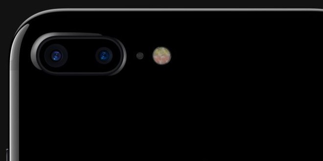 iPhone 7, problemi alla fotocamera, sostituzioni gratuite dei device affetti dal problema