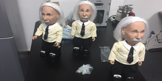 Einstein, il robot dotato di AI che risponde alle domande