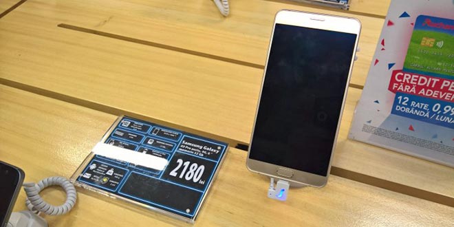 Samsung Galaxy A9 Pro 2016, clamoroso dietrofront: disponibile anche in Europa