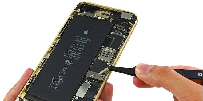 Apple vuole negare ai negozi la possibilità di riparare i propri dispositivi