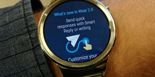 Huawei Watch, l’aggiornamento Android Wear 2.0 appare per errore