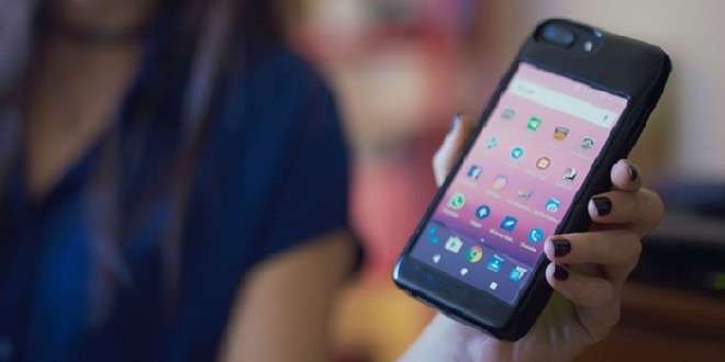 Kickstarter Eye: la cover per iPhone per avere Android | Video