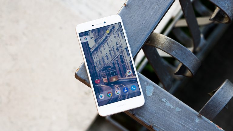 Huawei P8 Lite 2017 no brand e Vodafone si aggiornano ancora