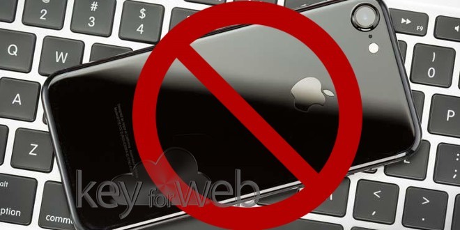 Un disegno di legge che mette al bando gli iPhone in Italia? Facciamo chiarezza