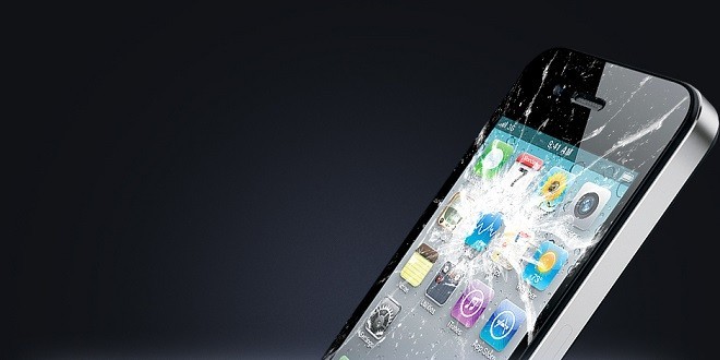 Riparare iPhone come lavoretto estivo. Affari d’oro per i giovani americani