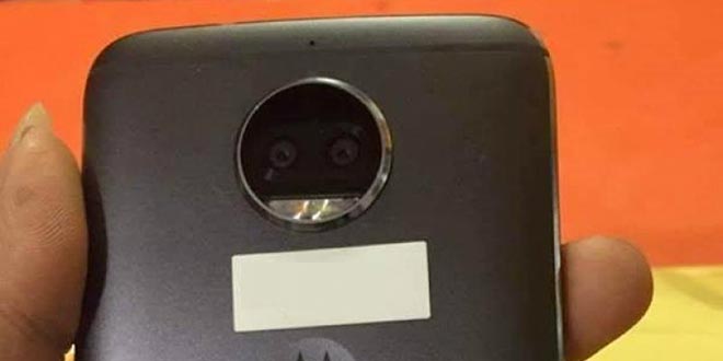 Moto G5S Plus si mostra ancora dal vivo: debutto il 25 luglio sempre più certo
