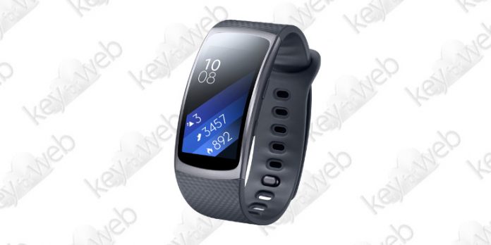 Samsung Gear Fit 2 si aggiorna con il monitoraggio continuativo della frequenza cardiaca