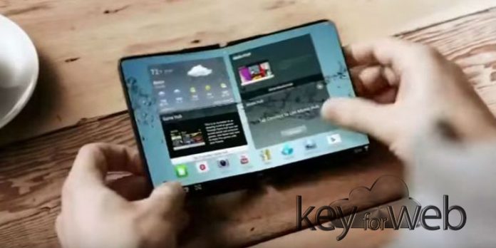 Samsung prevede di vendere un Galaxy Note pieghevole nel 2018